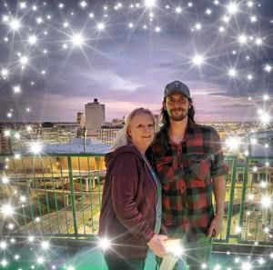 Meet your Posher, Dana